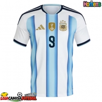Camisa de Futebol Argentina Julian Alvarez #9 Equipamento Principal Mundo 2026 Manga Curta